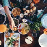 Eating Mindfully at Summer Parties