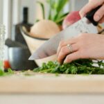 Kitchen Knife Skills to Lose Weight the Healthy Way